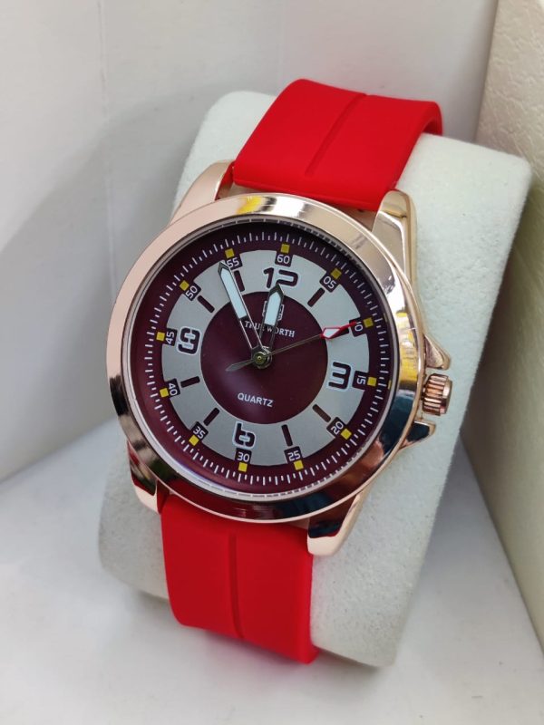 True worth strap watch golden dial